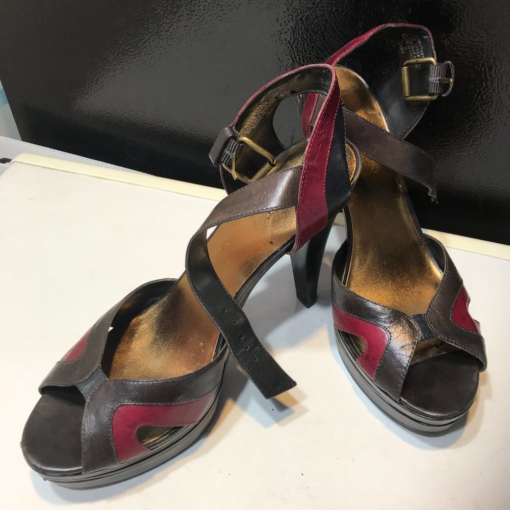 Nine West Open toe sandal
